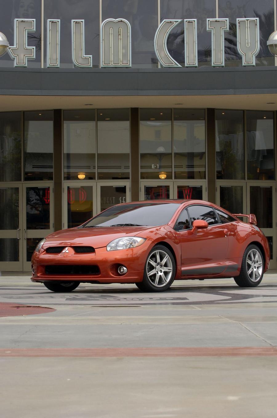  Mitsubishi Eclipse 2009 года  (фото 88 из 205)